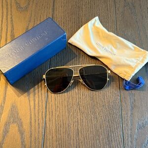 Authentic Louis Vuitton Gold Frame Sunglasses with Black Lenses